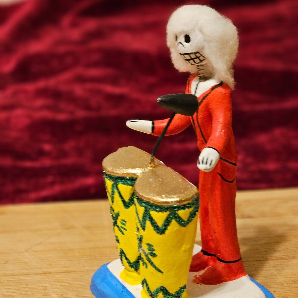 VINTAGE OAXACAN CLAY BONGO DRUMS PLAYER - Picture 2 of 3